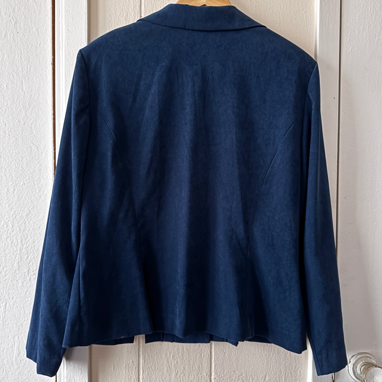 Vintage 1990s Women’s Blazer Leslie Fay with Removable Paisley Scarf | Powder Blue Faux Suede | Size 12 Made in Guatemala