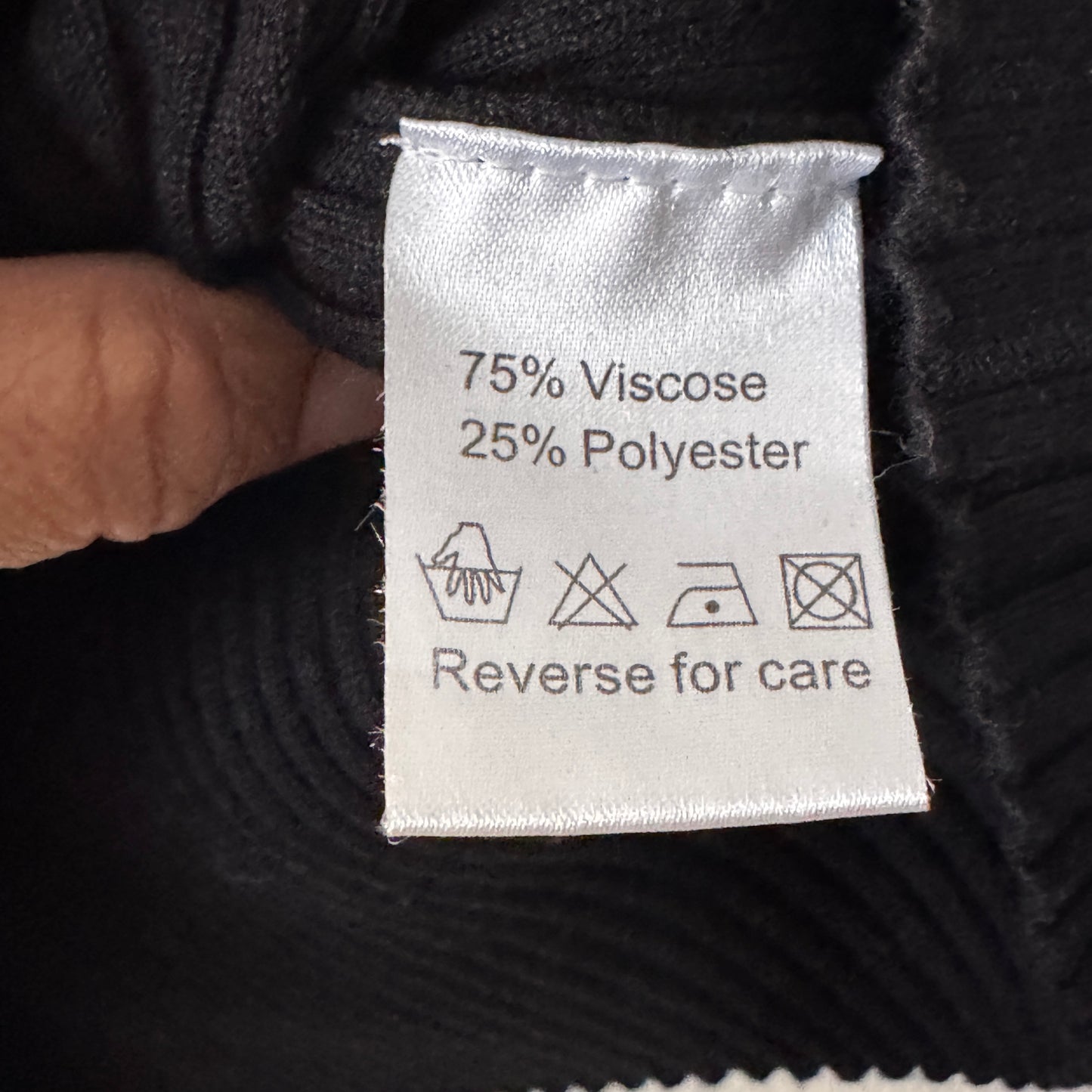 Vintage Black Rhinestone Stretchy Zip-Up Women’s Sweater Belldini Size XL Y2K