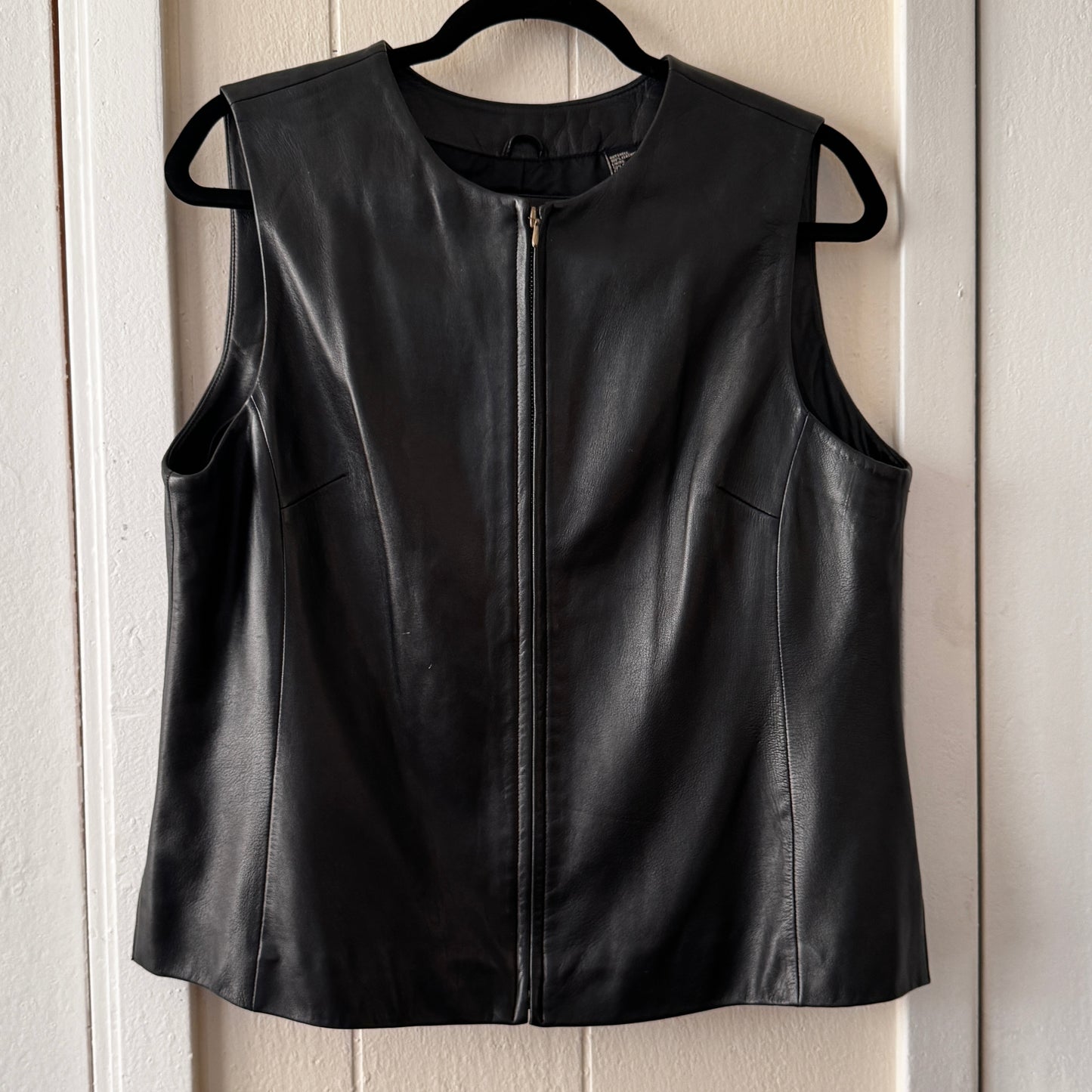 Vintage Black Leather Zip Front Women’s Vest Sleeveless Jacket Valerie by Valerie Stevens Size L