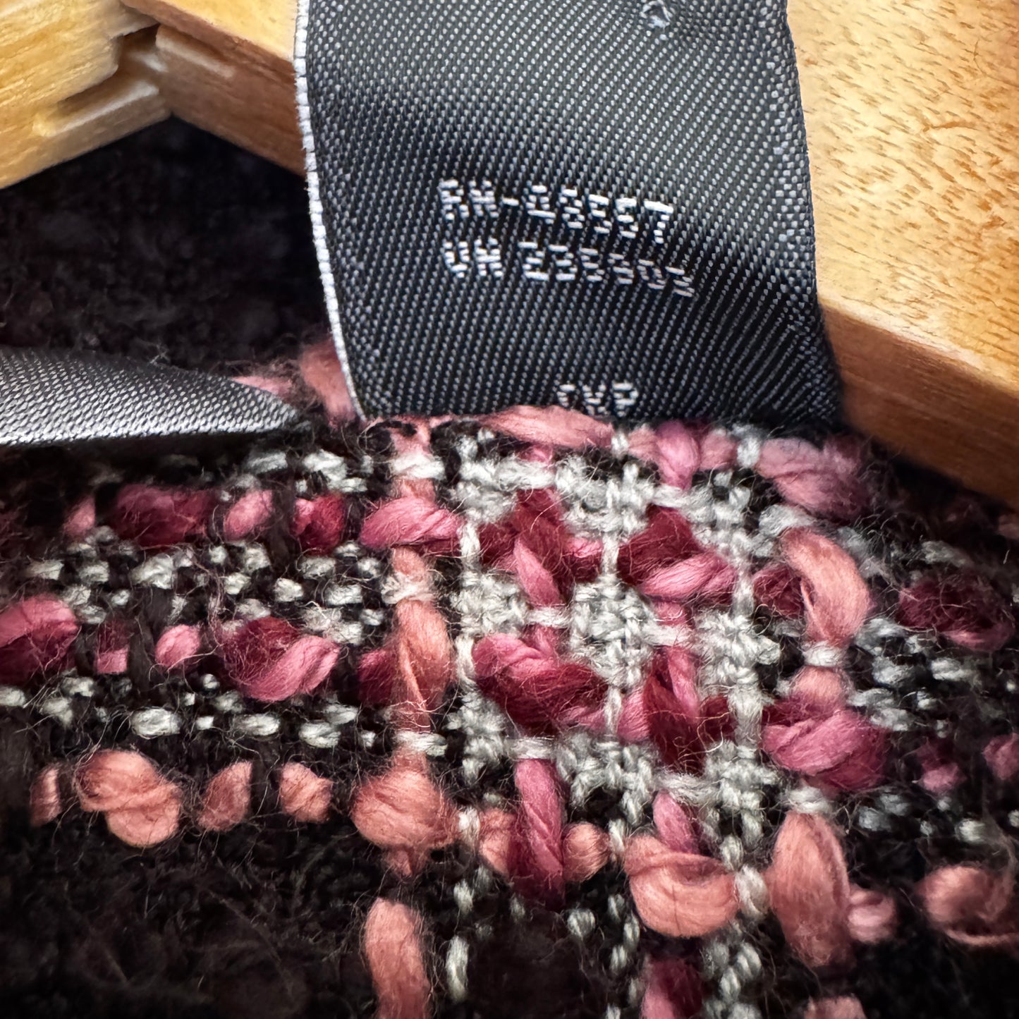 Vintage Hillard & Hanson Pink Bouclé Women’s Tweed Jacket Made in Hong Kong Y2K / 90s Preppy Style Size 4