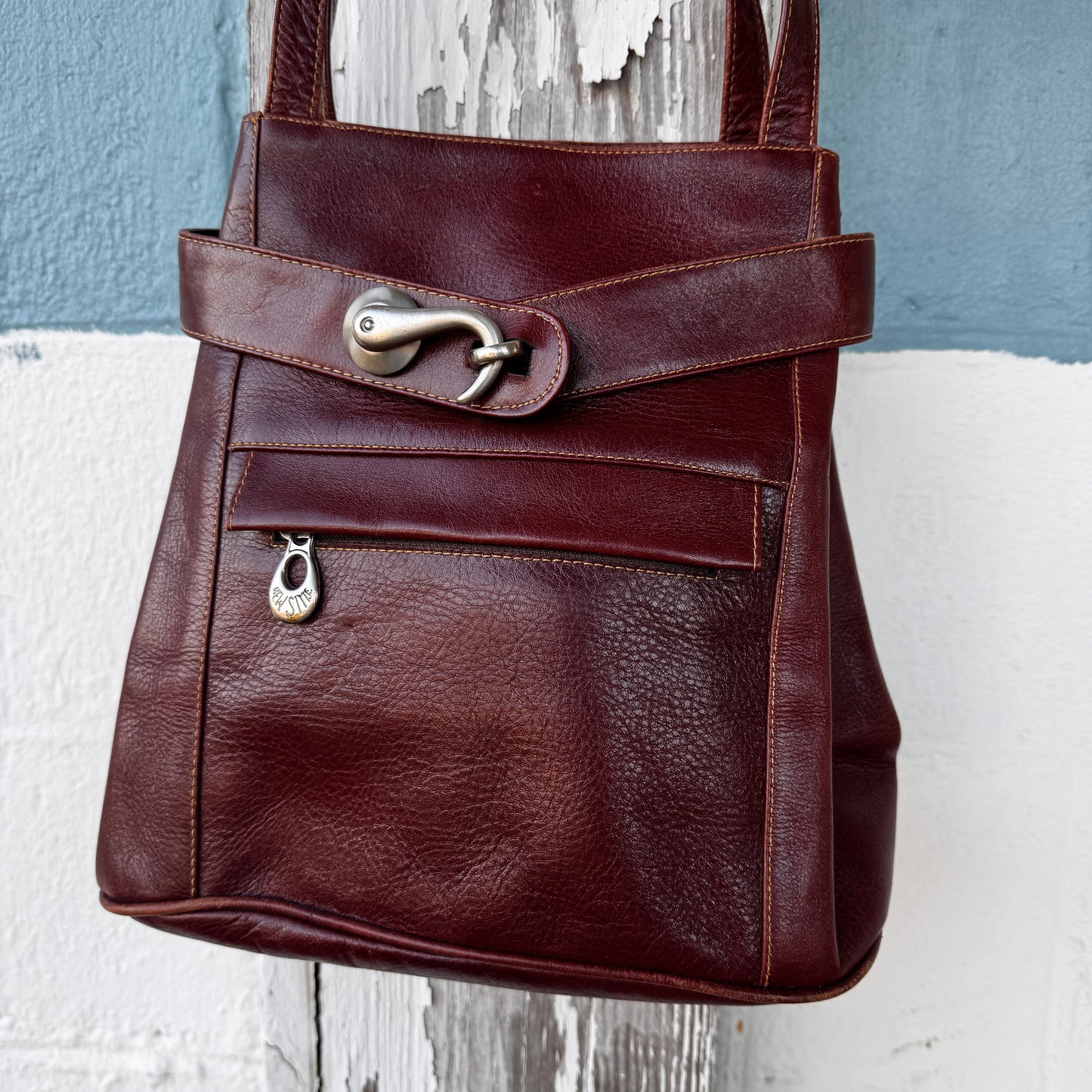 Vintage Mahogany Genuine Leather Shoulder Crossbody Women’s Bag Structured Tote Buckle Detail Timeless