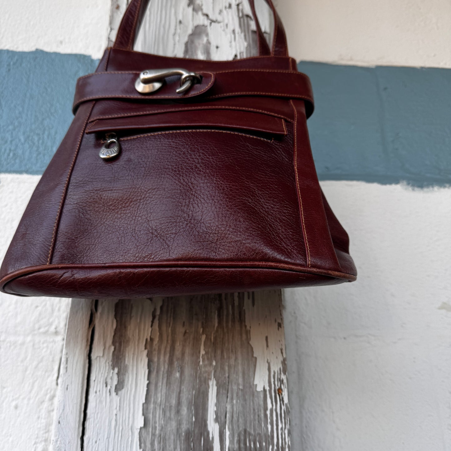 Vintage Mahogany Genuine Leather Shoulder Crossbody Women’s Bag Structured Tote Buckle Detail Timeless