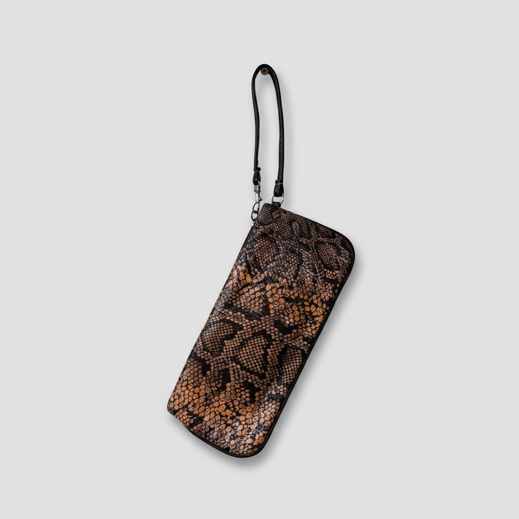 Vintage Y2K XOXO Snakeskin Print Women’s Clutch Wristlet Black & Brown Faux Python Pattern Handbag